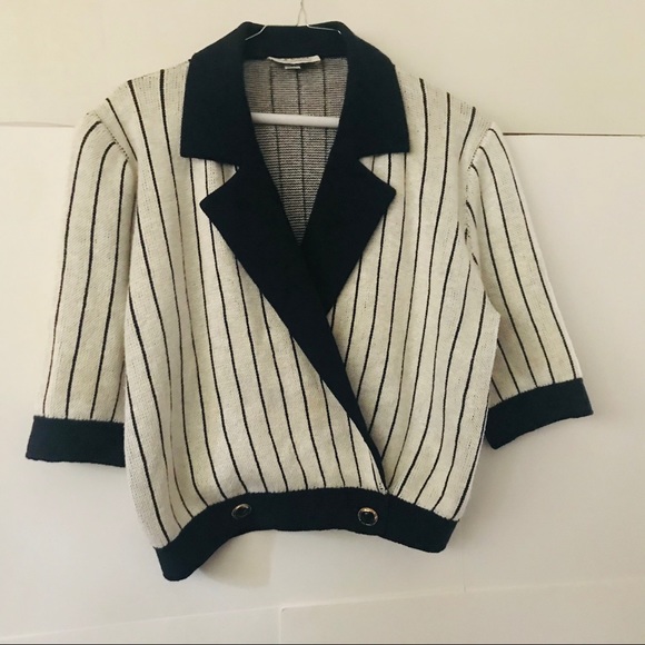 St John Saks Fifth Avenue Jacket Top size 10 - Picture 10 of 16